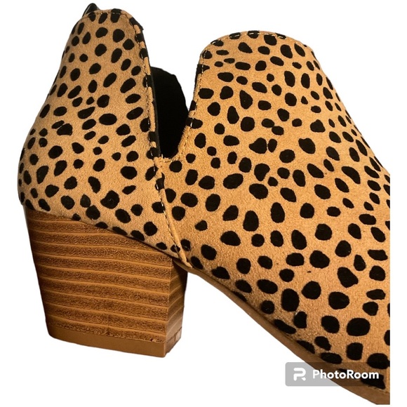 Lulu's Marca Tan and Black Cheetah Print Ankle Booties pointed toe size 6.5 - Picture 6 of 9